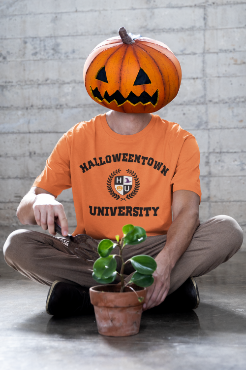Halloweentown University, 90s Halloween Tee